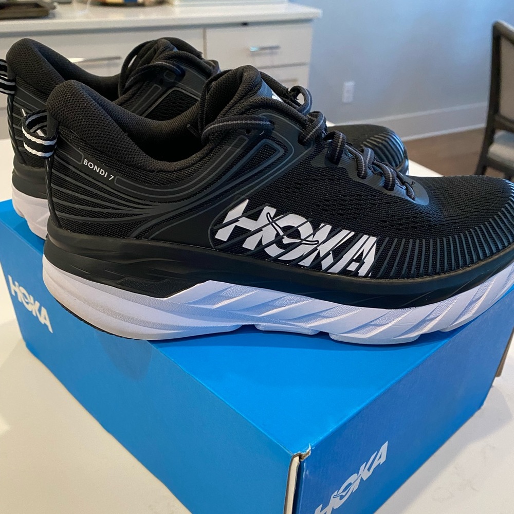 Women’s HOKA Bondi 7 - NEW